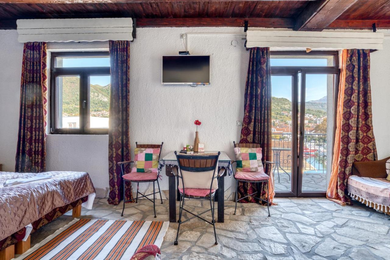 Tivat Star Hotel Luaran gambar