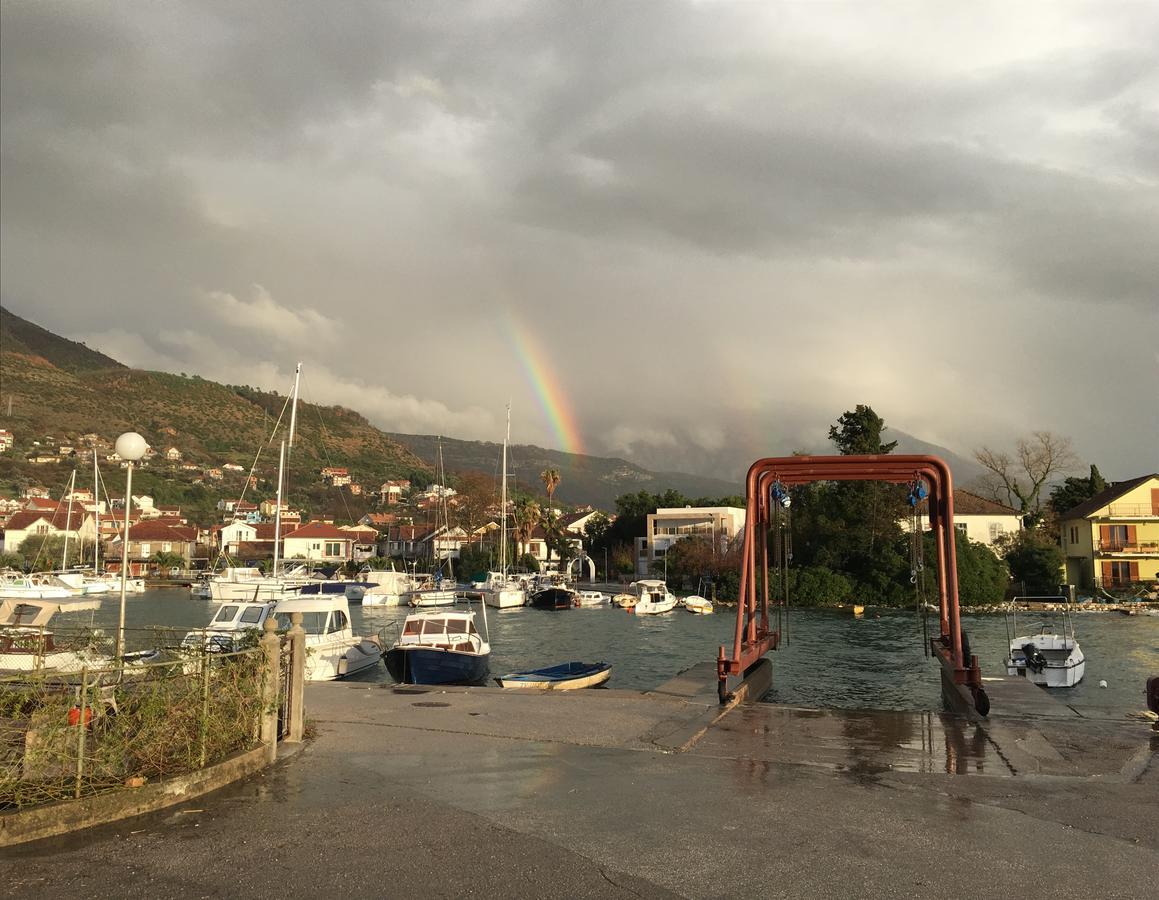 Tivat Star Hotel Luaran gambar