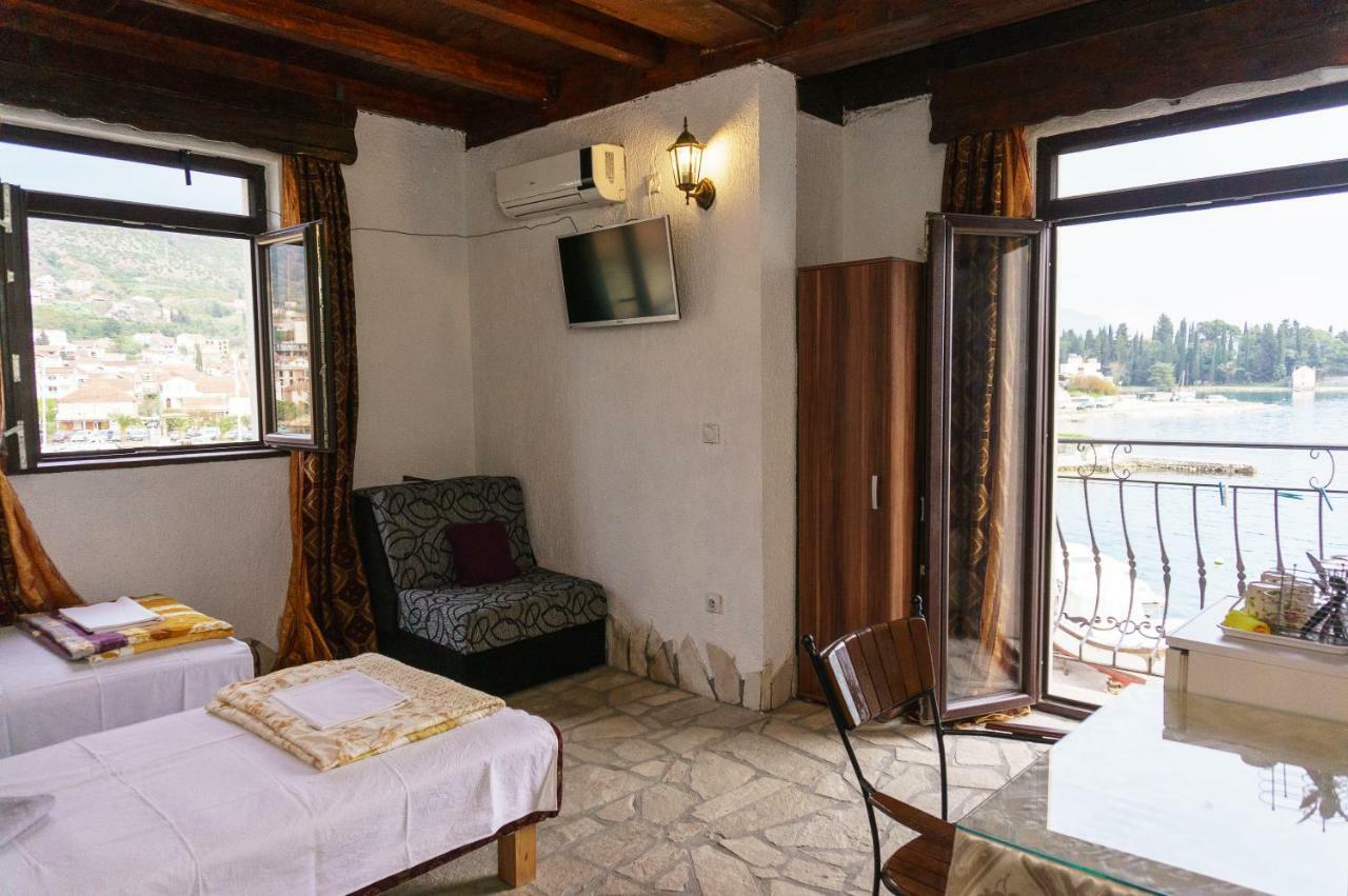 Tivat Star Hotel Luaran gambar