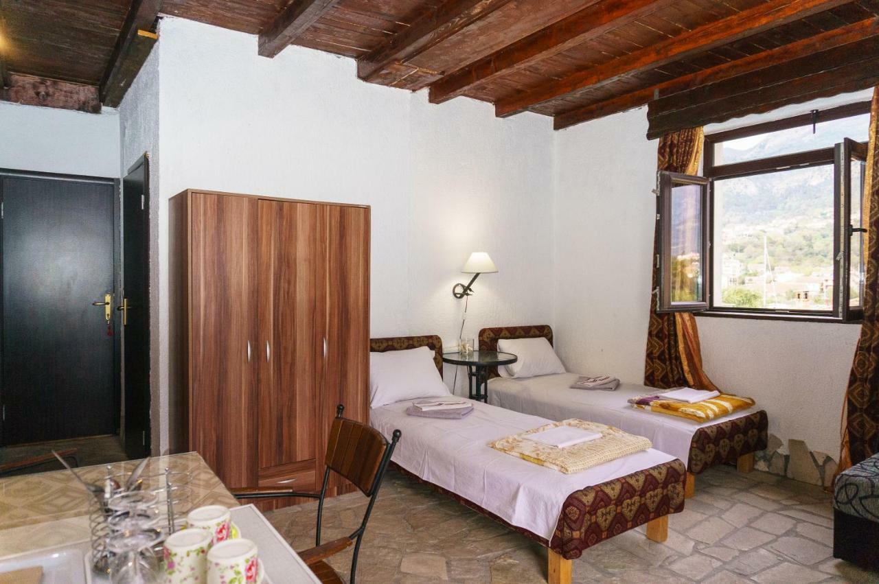 Tivat Star Hotel Luaran gambar