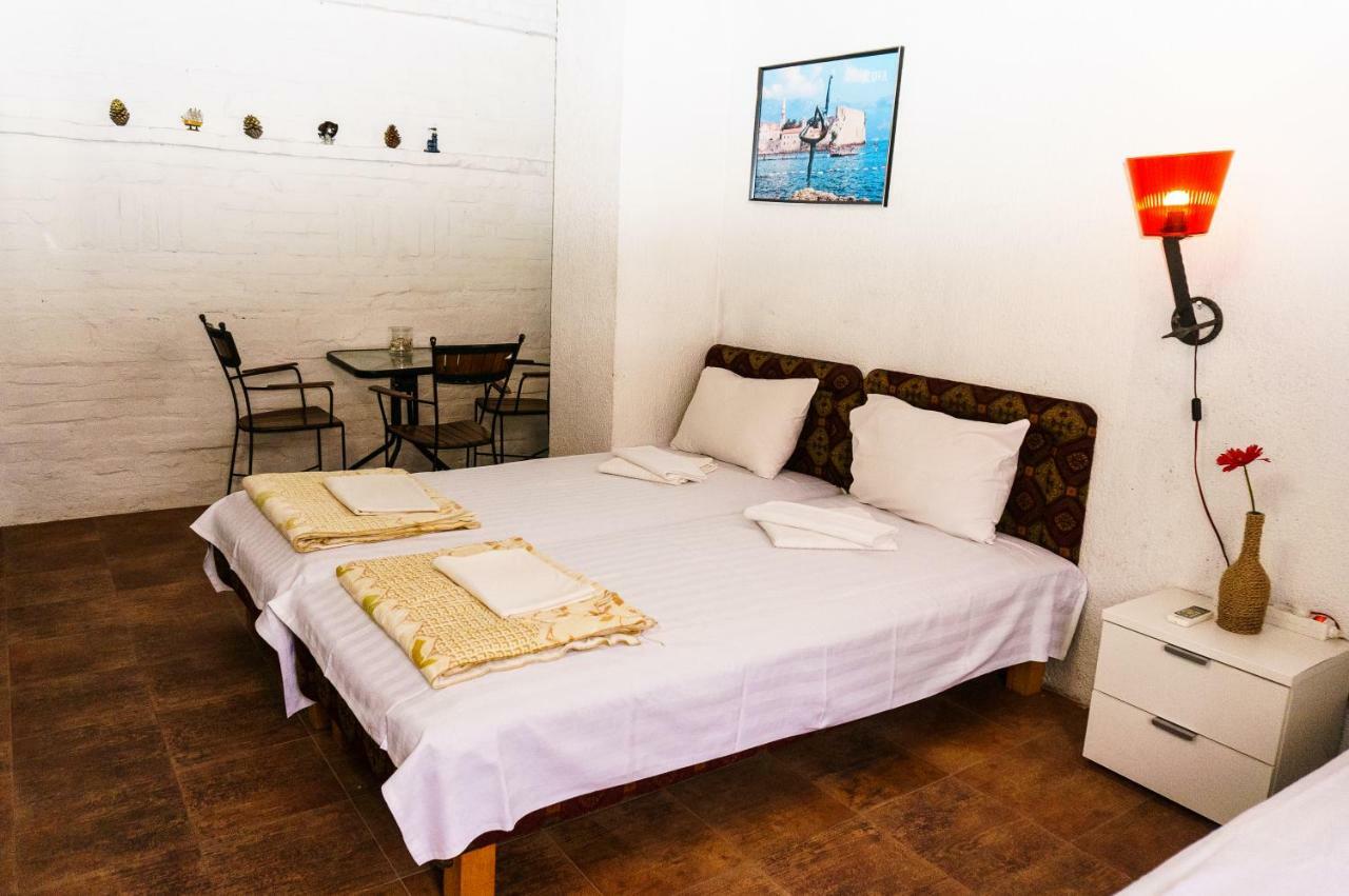 Tivat Star Hotel Luaran gambar