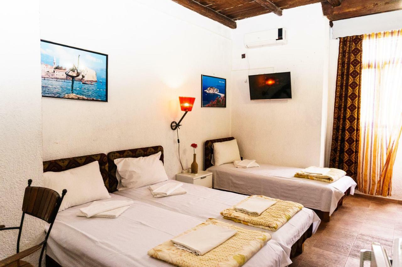 Tivat Star Hotel Luaran gambar