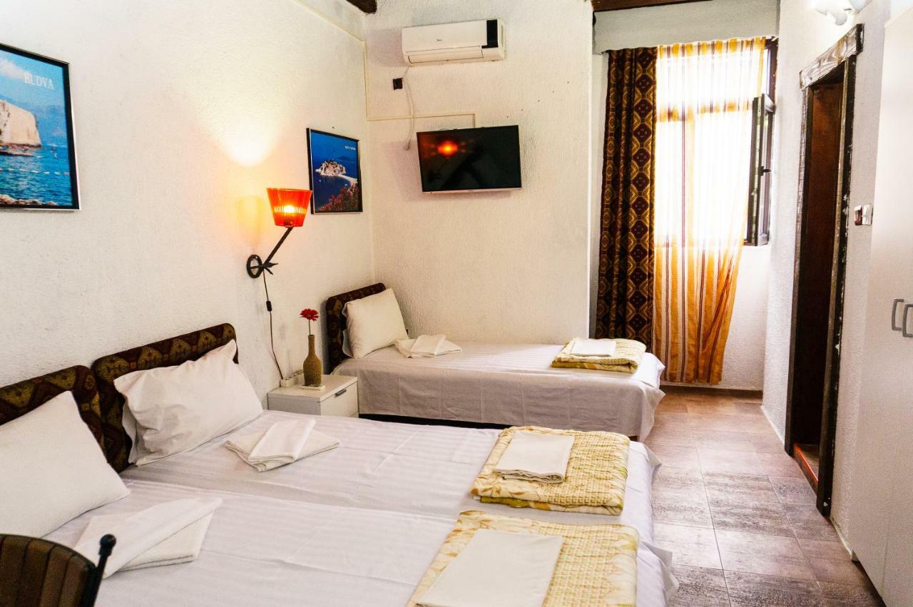 Tivat Star Hotel Luaran gambar