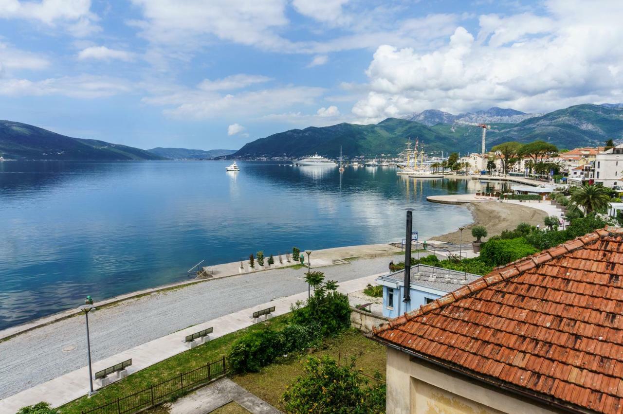 Tivat Star Hotel Luaran gambar