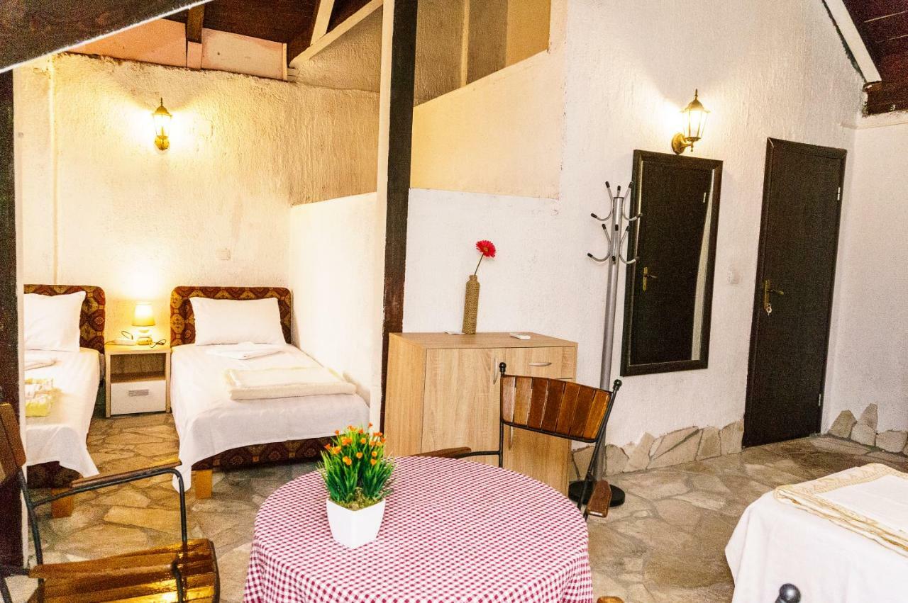 Tivat Star Hotel Luaran gambar